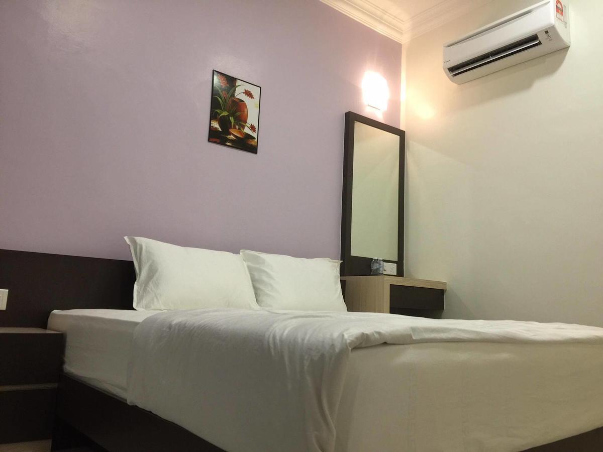 Hi Star Hotel Sitiawan Bagian luar foto